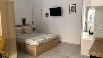 1 chambre, fer et planche à repasser, lit parapluie, Wi-Fi gratuit