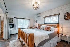 3 habitaciones, escritorio, tabla de planchar con plancha y wifi gratis
