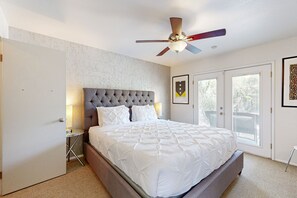 3 chambres, fer et planche à repasser, accès à Internet, literie fournie