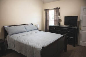 3 Schlafzimmer, Bügeleisen/Bügelbrett, kostenloses WLAN, Bettwäsche