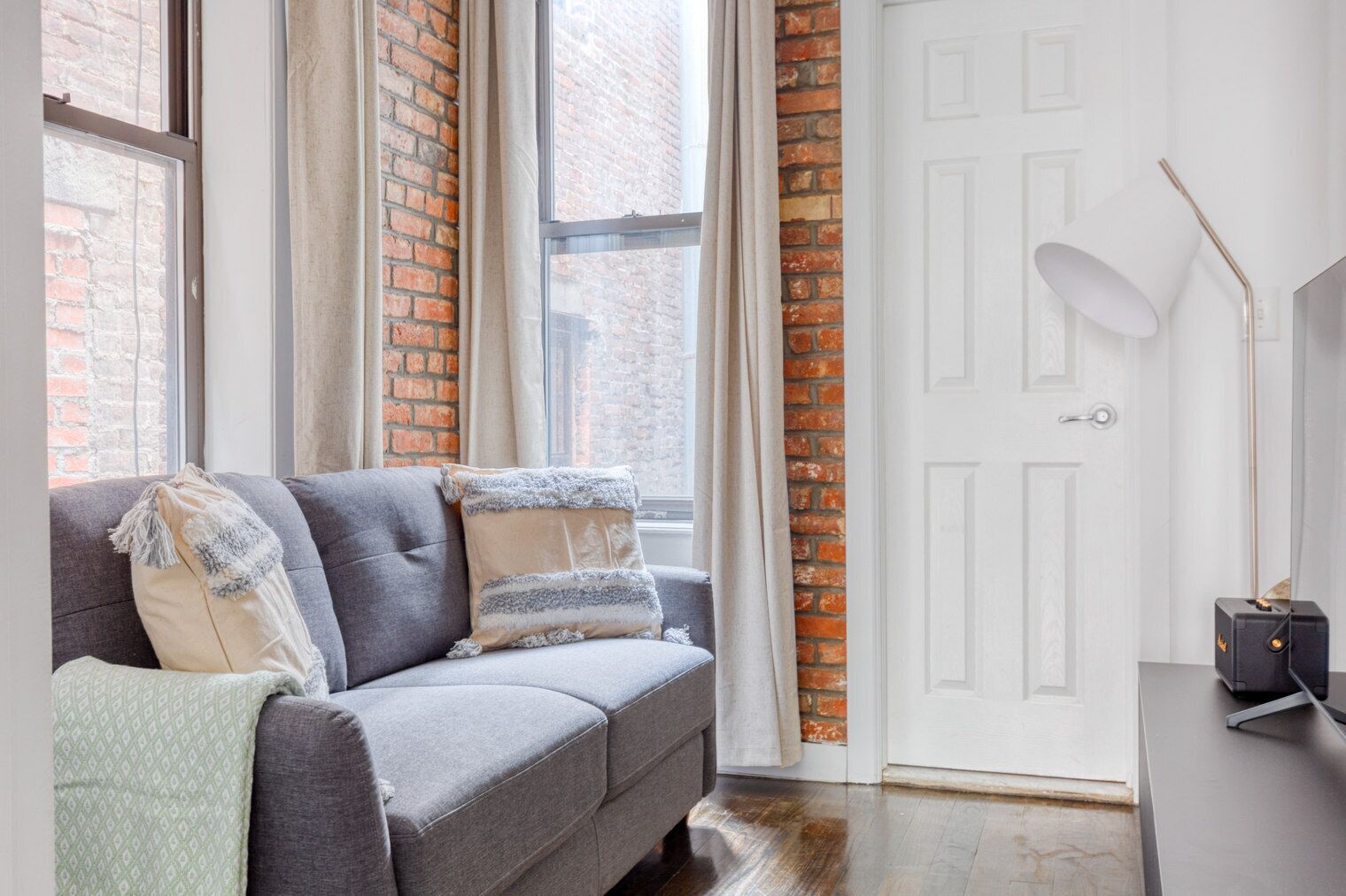 Amazing LES 1BR w/ W/D, near parks, by Blueground