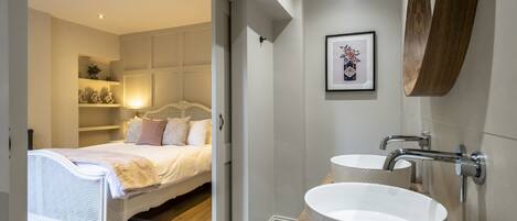 1 sovrum, strykjärn/strykbräda och wi-fi