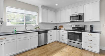Mountainside Home close to SLC and Ski Resorts