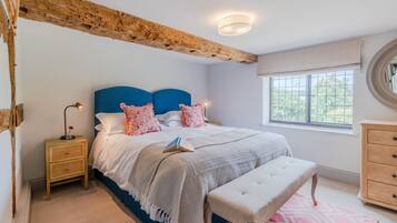 7 間睡房、熨斗/熨衫板、可攜式嬰兒床、免費 Wi-Fi