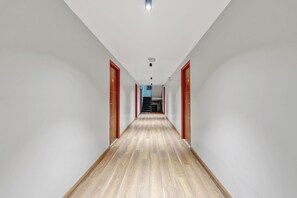 Hallway - UPAR Hotels Indiranagar (Bengaluru)
