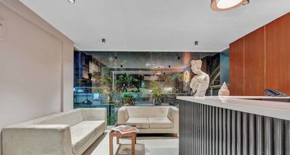 UPAR Hotels Indiranagar