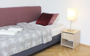 1 camera, ferro/asse da stiro, Wi-Fi gratuito, lenzuola