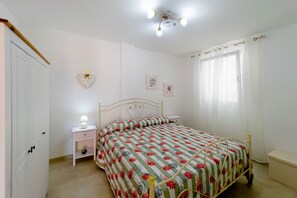 2 bedrooms