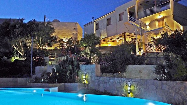 Pool - 2 apartments sharing garden and pool (Vamos)