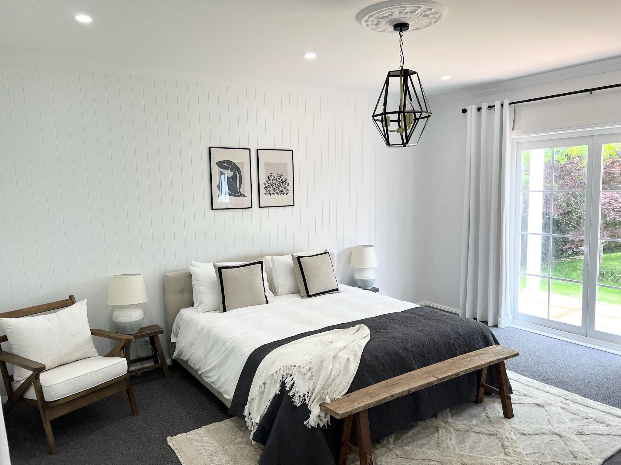 5 bedrooms, iron/ironing board, travel cot, Internet