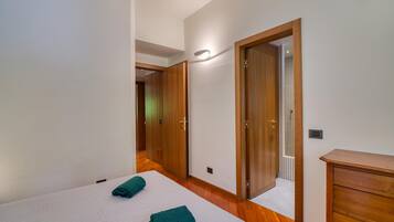 Family Villa, Multiple Bedrooms (Villa Bella Elena Private Swimming) | 3 bedrooms, laptop workspace, iron/ironing board, free WiFi