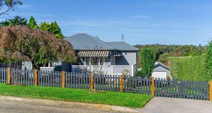 Quarry Hill Cottage, 1 minute walk into Berrima.
