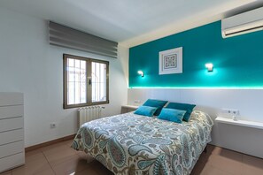 4 Schlafzimmer, Bügeleisen/Bügelbrett, kostenloses WLAN, Bettwäsche