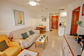 TV, DVD player - Marta - stunning sea view apartment in Calpe (Calpe)