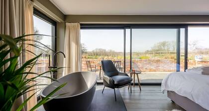 Little Hayloft by Bloom stays - charming barn with hot tub