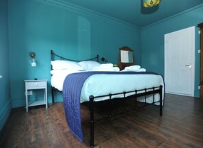 1 bedroom, iron/ironing board