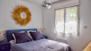 1 habitación, wifi gratis y ropa de cama