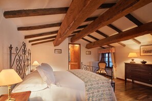 4 عدّة غرف نوم وواي فاي مجانًا