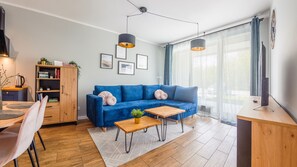 Apartment (1) | Living area | 30-inch plasma TV with cable channels, TV