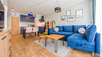 Departamento (1) | Área de sala de estar | Televisión de plasma de 30 pulgadas con canales por cable y televisión