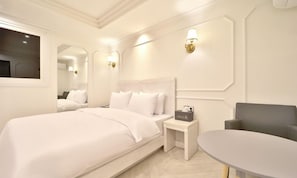 Deluxe Room (R)