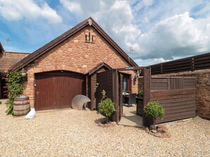 Exterior - The Retreat (Watchet)