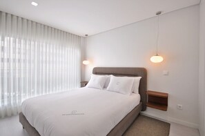 1 chambre, fer et planche à repasser, accès Internet, draps fournis