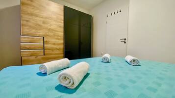 Apartment (Two Bedroom Apartment with Terrace) | 2 bedrooms, cribs/infant beds