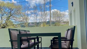 Apartment (Two Bedroom Apartment with Terrace) | Exterior