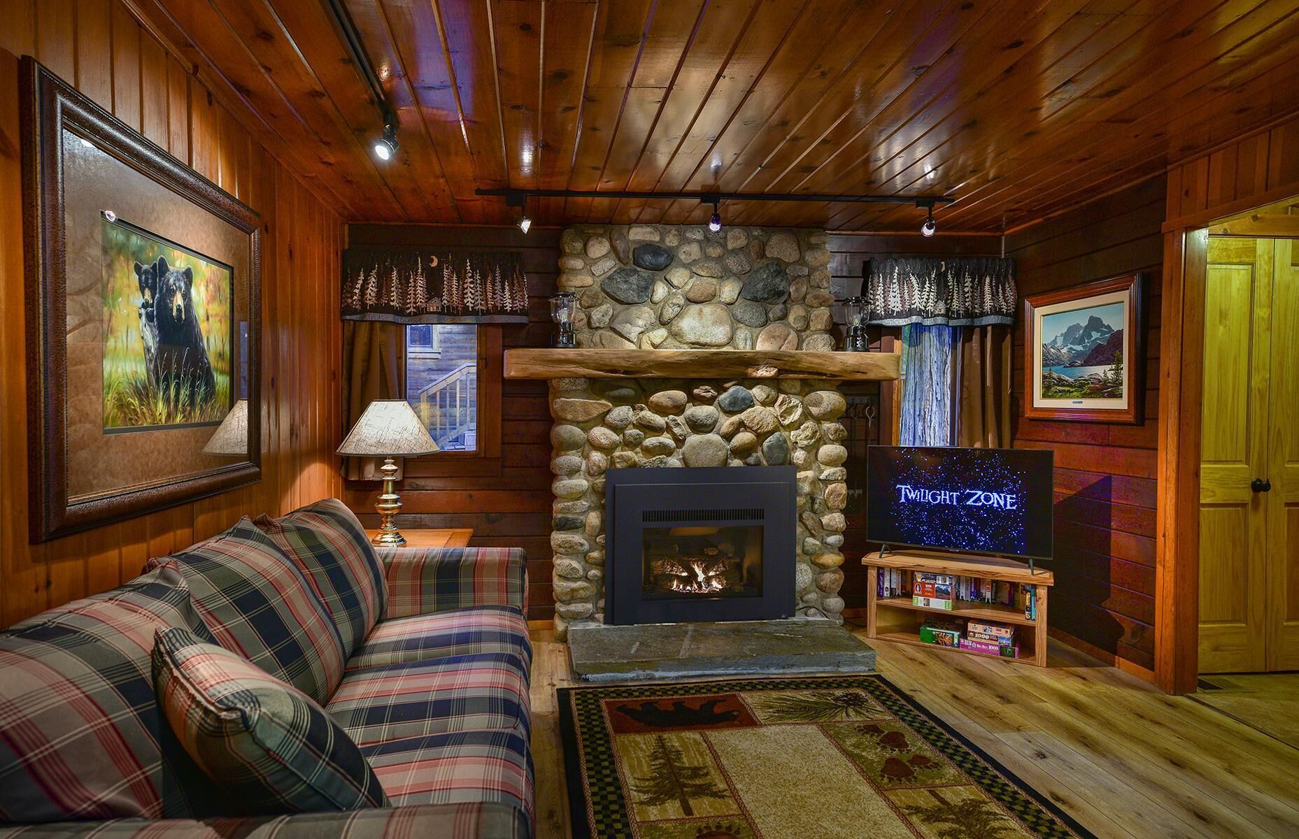 TV, fireplace, Netflix, streaming services