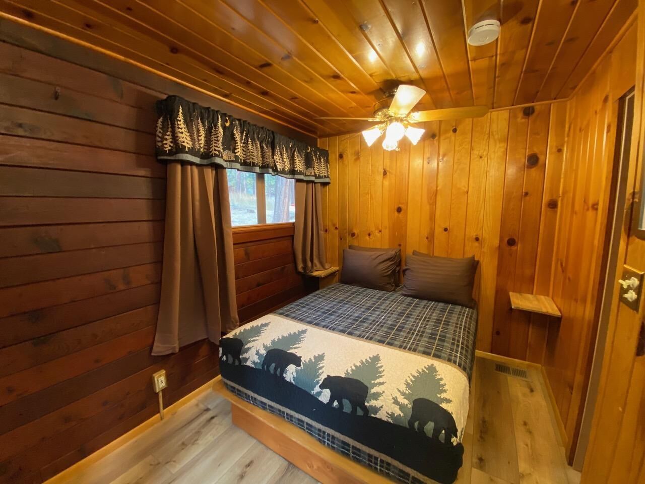 2 bedrooms, Internet, bed sheets