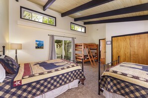 2 bedrooms, Internet, bed sheets