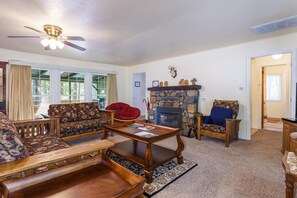 TV, fireplace, DVD player