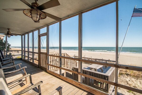 Terrace/patio - 6 BR Oceanfront House with Creek Dock (Pawleys Island)