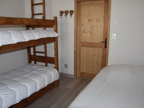 2 عدّة غرف نوم