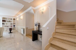 Interior - Pool villa in Castelmola, Taormina, Sicily (Castelmola)