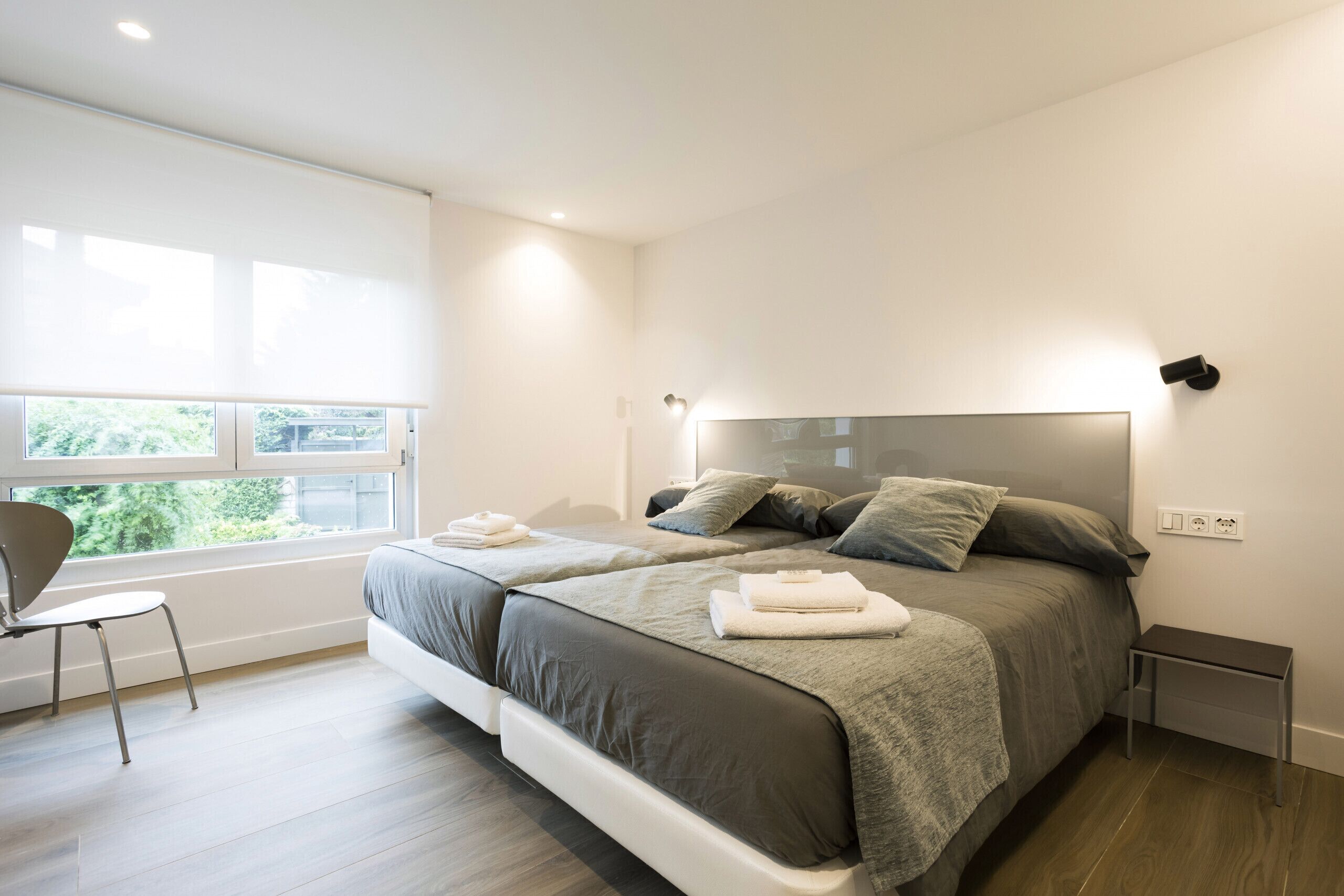 2 chambres, fer et planche à repasser, Wi-Fi gratuit