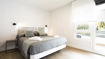 4 chambres, fer et planche à repasser, Wi-Fi gratuit, draps fournis