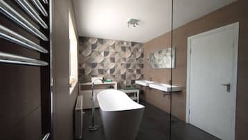House | Bathroom