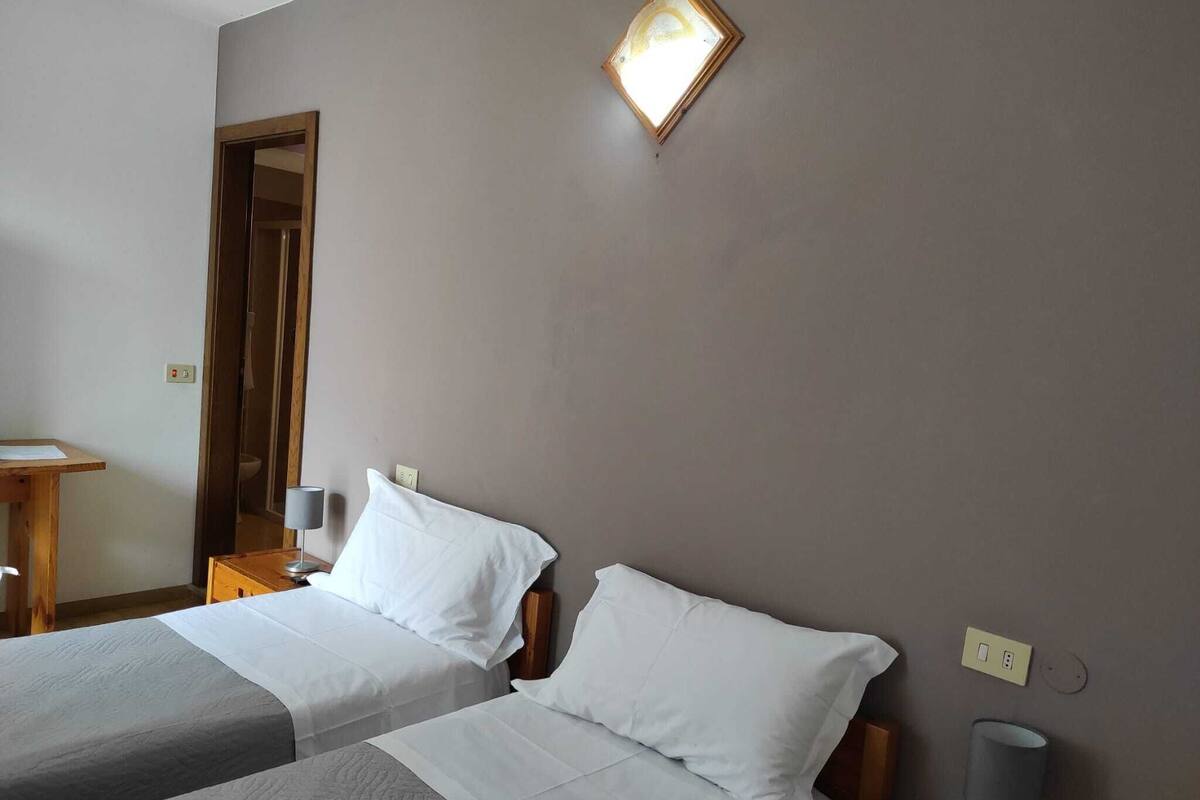 Double Room | WiFi (free)