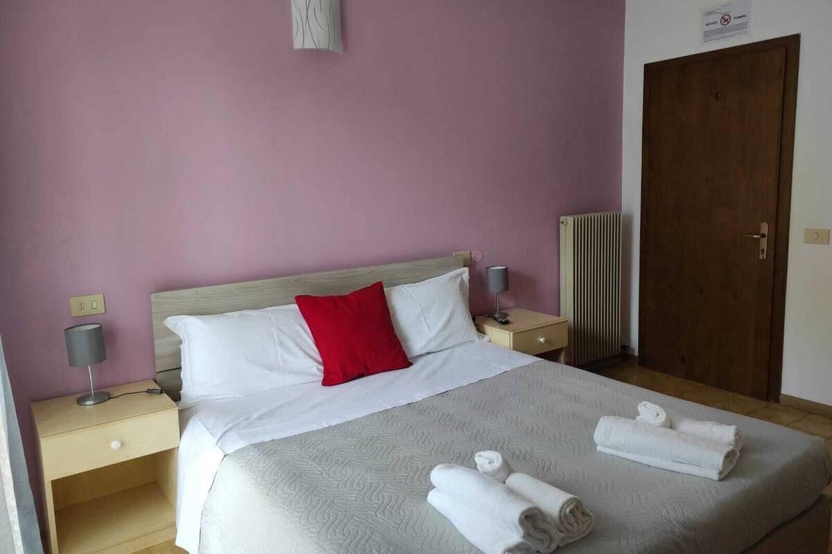 Classic Double Room | WiFi (free)