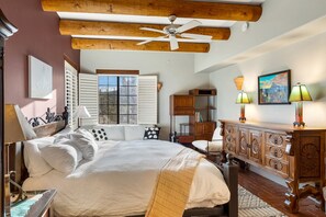3 habitaciones, tabla de planchar con plancha y wifi gratis