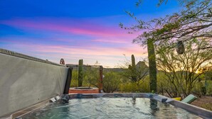 A hot tub with a view of a desert landscape and a sunset. - Cereus Vista- Outstanding Views (Tucson)