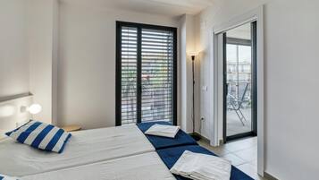 2 chambres, fer et planche Ă  repasser, Wi-Fi gratuit, draps fournis