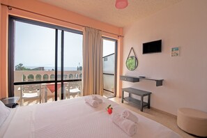 1 bedroom, iron/ironing board, free WiFi, bed sheets - Andromaches sea view studio 2 with shared pool, balcony & Wi-Fi (Corfu)