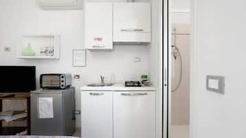 Geladeira, fogão, cooktop, lava-louças