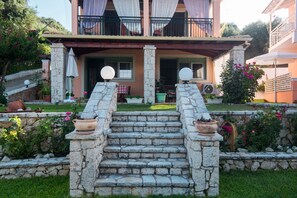 Property grounds - 'Villa Pepy Apartment' with Sea View, Garden & Wi-Fi (Corfu)