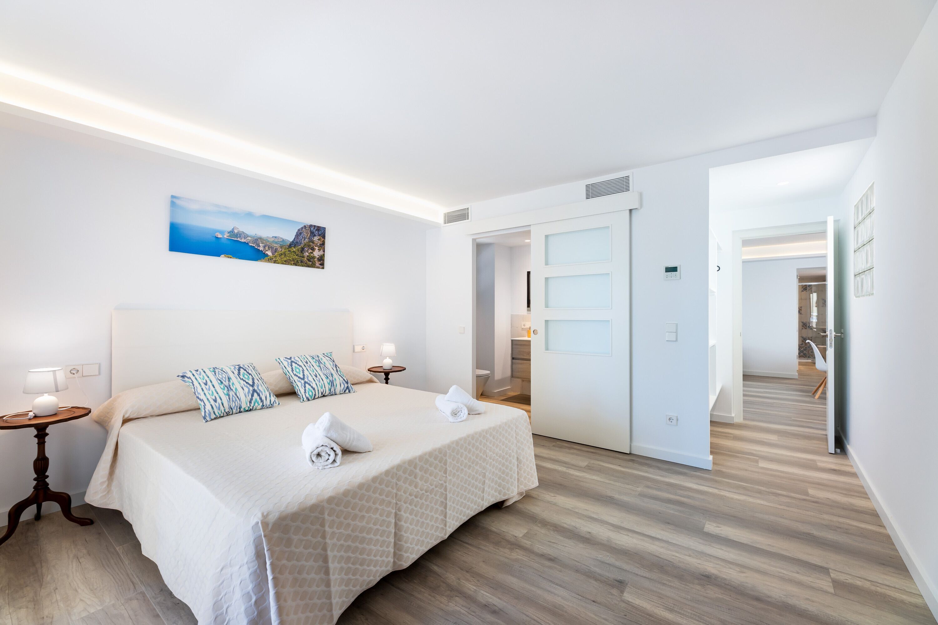 3 soverom, strykejern/-brett, wi-fi (inkludert) og sengetøy