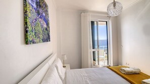 2 chambres, fer et planche à repasser, lit parapluie, Wi-Fi gratuit