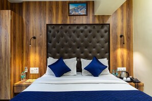 Superior Room | Soundproofing, free WiFi, bed sheets